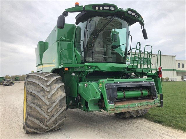 Watch Now: From tractors to trading cards, Sandhills Global's online auction sites boom during pandemic